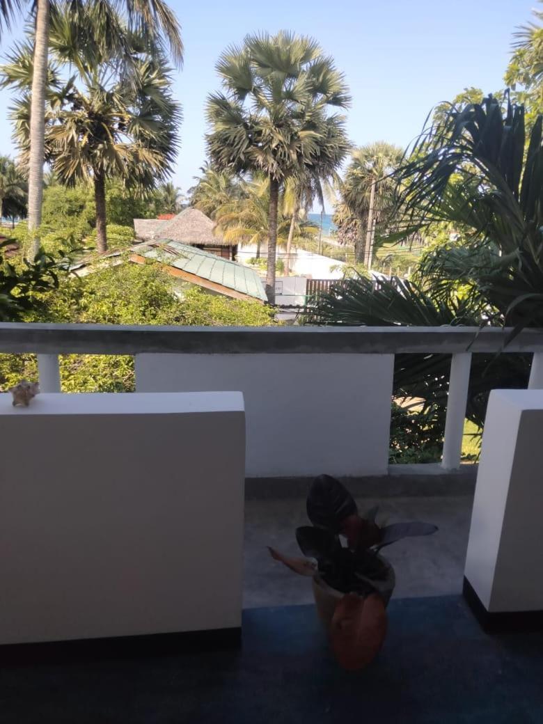 Bella Nilaveli Beach Zimmer foto